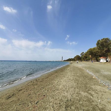 Seafront Apartment In Dasoudi Area Limassol Exterior photo